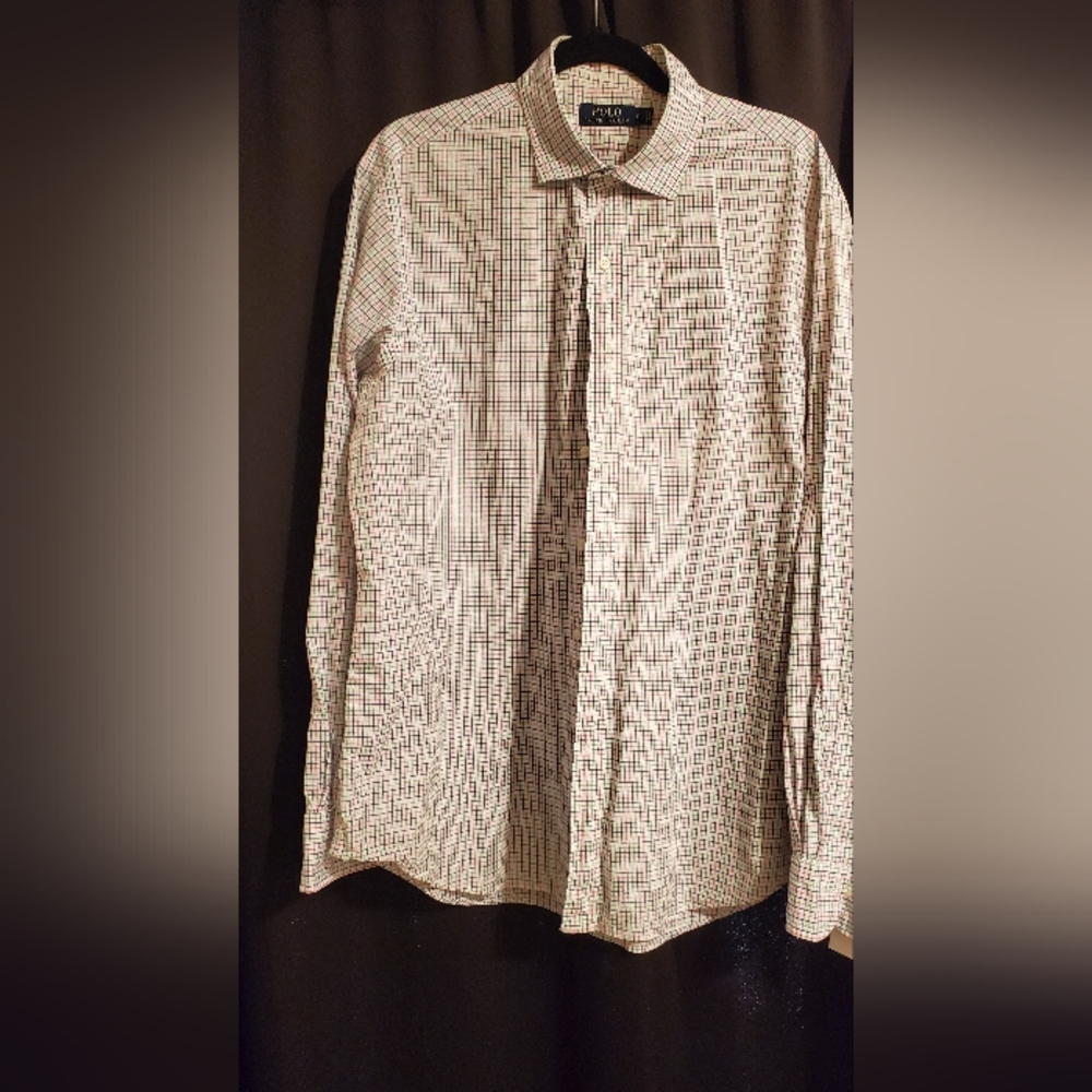 Excellent pre-owned condition Ralph Lauren button down - Picture 3 of 5